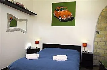 Mok'house Pensionat 2*